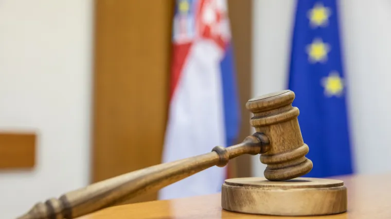 U Dubrovniku odrapili 20 godina 35-godi&scaron;njaku koji je silovao djevojčicu. Nagovarao je i na samoubojstvo