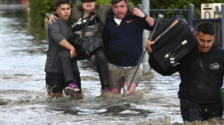 Evakuirano predgrađe Melbournea zbog velikih poplava, tisuće ljudi moraju napustiti domove