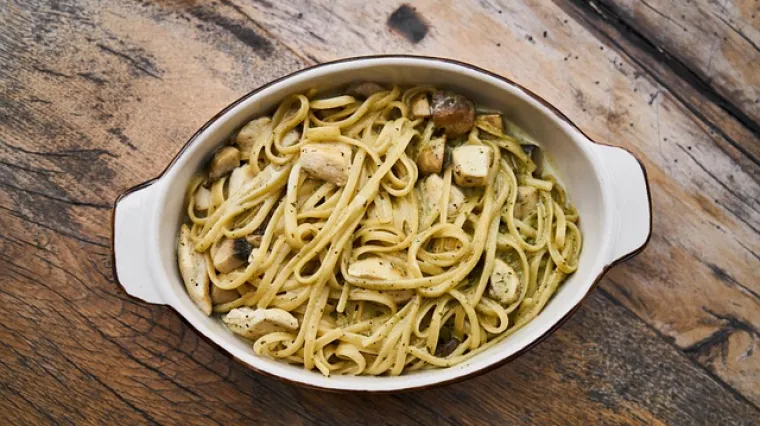 Zapečena tjestenina sa kiselim vrhnjem - recept i priprema