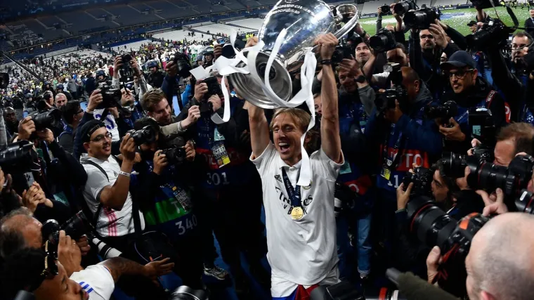 Bijes u Real Madridu: Evo kako su 'Kraljevi' bocnuli Manchester City nakon kontroverzne odluke. Ubrzo su obrisali poruku