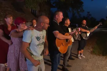 Gosti komentirali da je Mišel malo nesiguran, ali onda je došlo jelo na stol i ostavilo ih bez daha