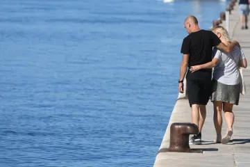 Nakon južine u utorak stiže kratko pogoršanje. Nakon toga, do Svih svetih, stabilno i suho jesensko vrijeme