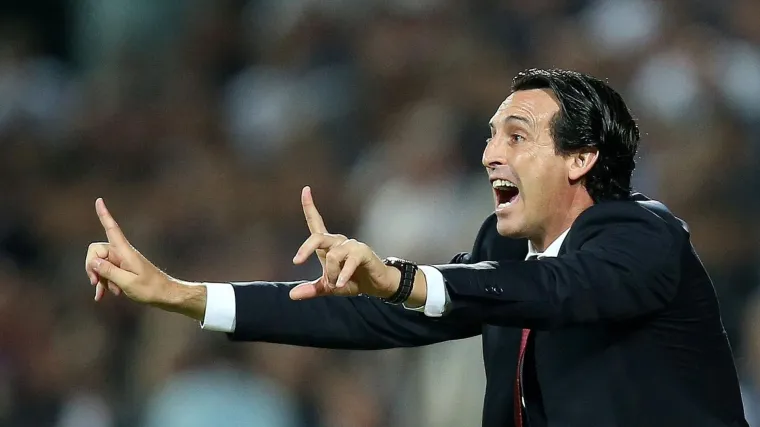 Aston Villa prona&scaron;la novog trenera: Sru&scaron;io je Hajduk, a sada na klupi mijenja legendu Liverpoola