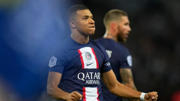 Procurili svi podaci o najvećem ugovoru u povijesti nogometa: Evo koliko je PSG platio Mbappeu da ne ode u Real