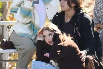 Prepoznajete li veliku zvijezdu 2000-ih? Kako vrijeme leti, danas joj je sin odrastao i ljubaka se pred njom