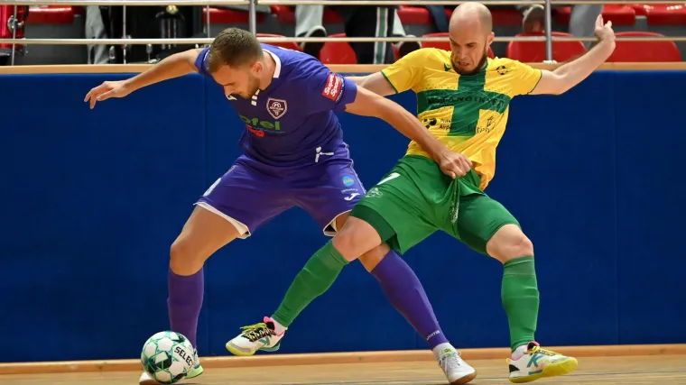 Novo Vrijeme iz Makarske u&scaron;lo u osminu finala futsalske Lige prvaka, Jelavić sru&scaron;io Futsal Pulu