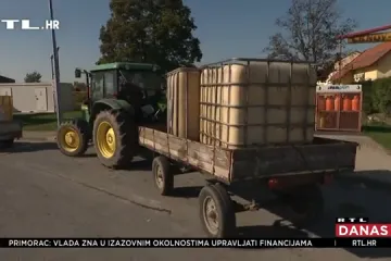 Redovi za plavi dizel: 'Nemamo za točiti u traktore... Ovo je kao 80-e kad smo čekali bonove'