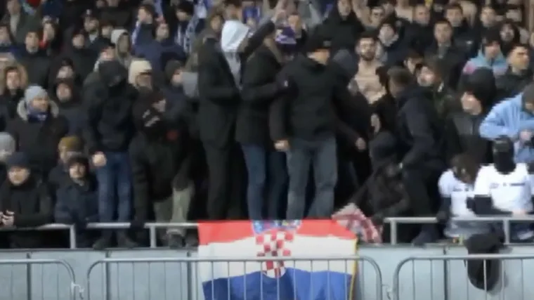 Ukrajinski nogometni huligani zajedno na crti do smrti protiv ruskog okupatora: 'Bio mi je protivnik na ulici, ali plakao sam kad je poginuo'