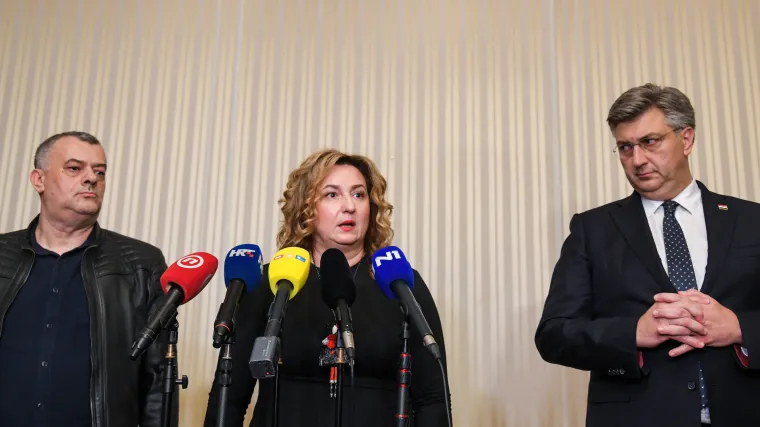 RTL  doznaje: Sindikati državnih službenika prihvatili Vladinu ponudu