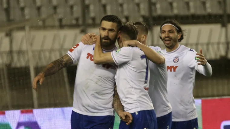 Hajduk slomio Osijek i stigao Dinamu na bod zaostatka: Panenka Livaje iz penala je sve odlučila