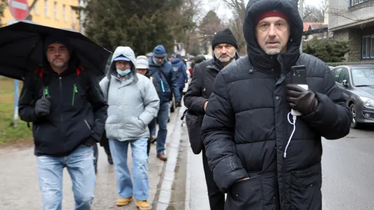 Organizator anti-covid prosvjeda dobio i petu kaznu: 'Nisam imao pojma o tome!'