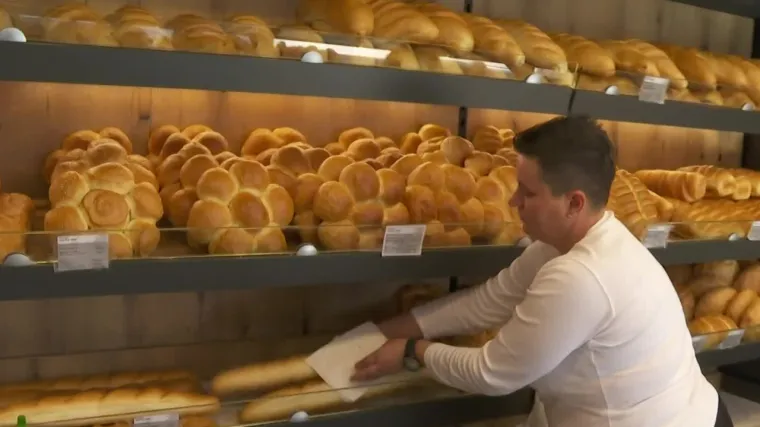 Riječka pekara snizila cijenu kruha s 11 na 5 kuna! 'Možda ćemo malo otići u minus...'
