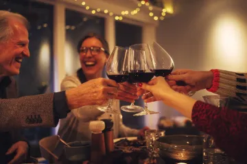 Grandioznost Dubrovnika preslikana je na feste i trpeze: Lokalna vina s razlogom su od davnina bila predmet obožavanja…