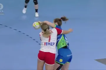 VIDEO Najbolja slovenska šuterica žestoko nokautirala Krsnik! Prošla bez kazne