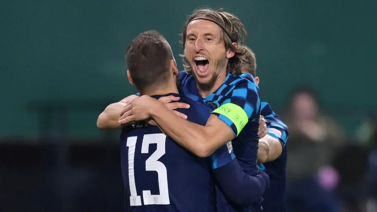 HNS objavio brojeve igrača: Livi 'jedinica', Luka 'desetka'; Da li 'devetka' otkriva Dalićev prvi odabir za napadača Vatrenih na SP-u?