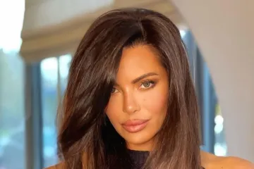 Nikolina Pišek promijenila frizuru i pohvalila se seksi izdanjem u trendi haljini: 'Jer ja im mogu prkositi'