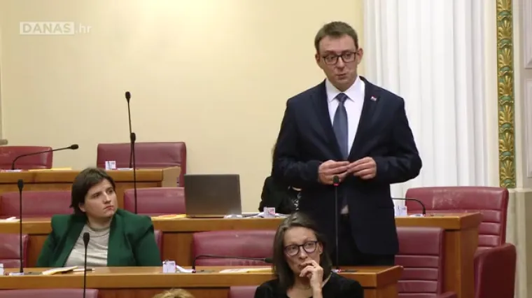 Glava&scaron;ević tvrdi da je 'ruski kapital u&scaron;ao u hrvatski gospodarski, poljoprivredni, energetski i financijski krvotok'