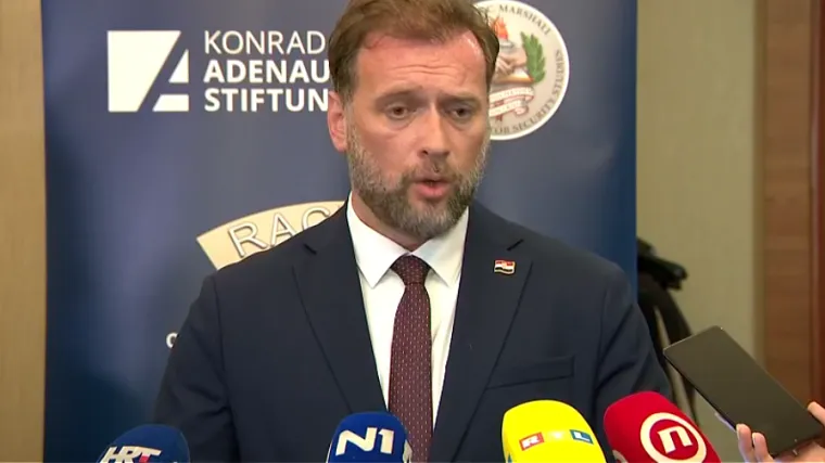 Banožić o eksplozijama u Poljskoj: 'Ne bih komparirao s dronom u Zagrebu. DORH još istražuje'