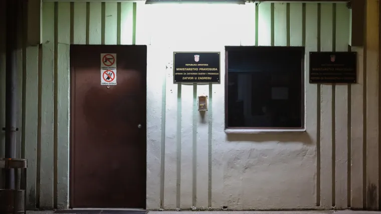 Maloljetnik osumnjičen za terorizam pu&scaron;ten iz Remetinca