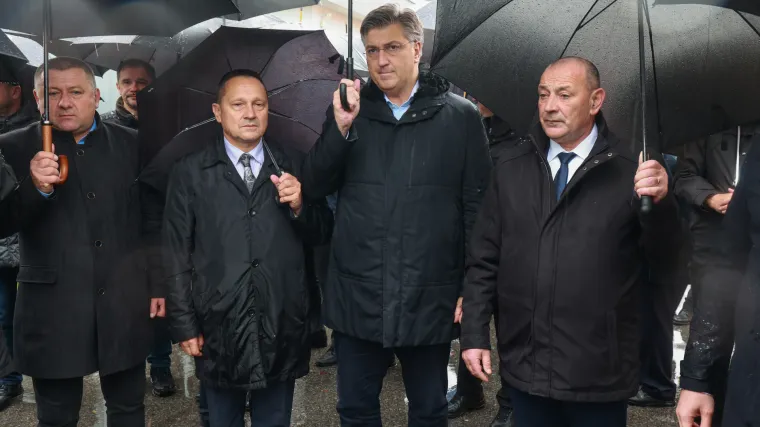 Plenković: 'Vukovar je temelj Hrvatske slobode! Dajemo počast onima koji su dali najvi&scaron;e'