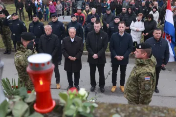 U Borovu odana počast stradalim žrtvama, došle i 'Žene u crnom' iz Beograda