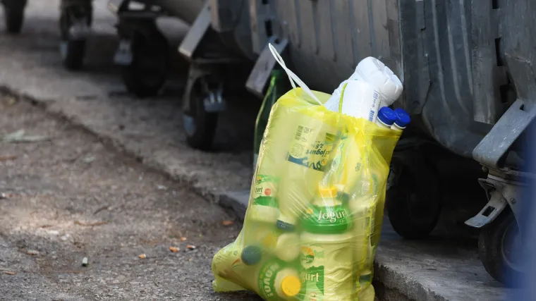Uvodi se nova naknada za povratnu ambalažu, a stižu promjene i za plastične vrećice