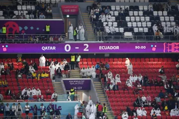 Ove fotografije otkrivaju koliko je Katarcima stalo do nogometa? Pogledajte tribine nakon prvog poluvremena...