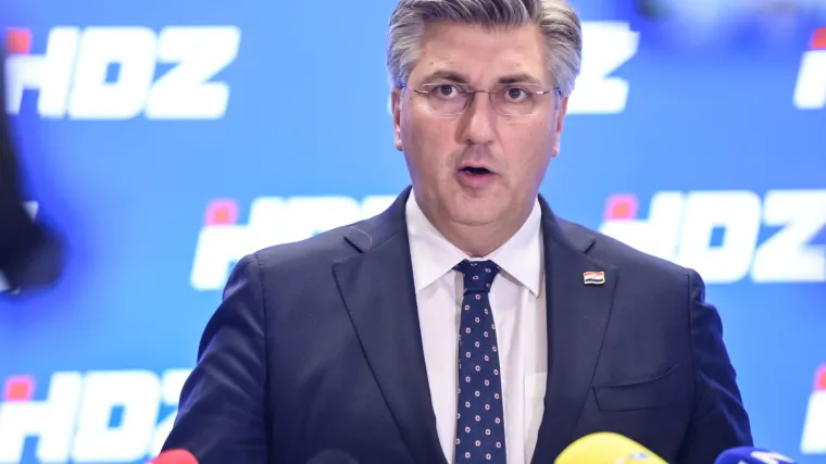 Plenković o gledanju utakmica u &scaron;koli: 'Nije to nikakav organizirani raspa&scaron;oj, nadoknadit će'
