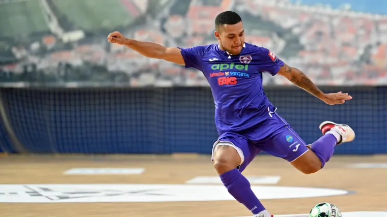 Elitna runda Lige prvaka: Makarani poveli, a zatim se raspali protiv odličnih Poljaka