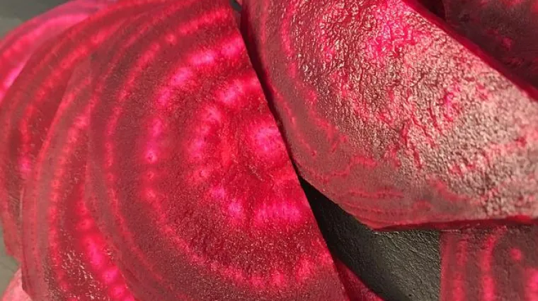 Domaći cijeđeni sok od cikle najbolji osvježavajući napitak