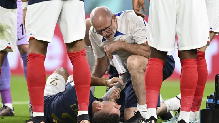 Novi &scaron;ok za svjetske prvake! Kraj SP-a i sezone za sjajnog defanzivca Francuske