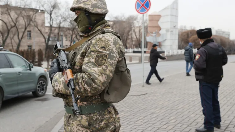 Pomahnitali mu&scaron;karac u Rusiji ubio troje ljudi: Hodao je ulicom i pucao po ljudima