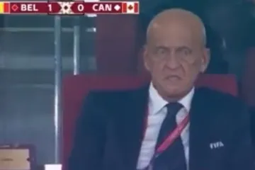 Izraz njegovog lica sve je rekao: Pogledajte kako je legendarni Pierluigi Collina reagirao na katastrofalno suđenje