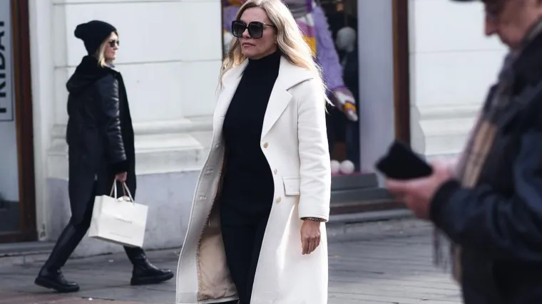 Dugo nismo vidjeli Vlatku Pokos da ovako blista: Zasjala je u crno-bijeloj kombinaciji kao nekada