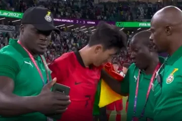 Ma nema veze što plače: Trener Gane opalio selfie s uplakanim Sonom