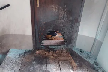 FOTO Ušli smo u zgradu koja je jutros gorjela u centru Zagreba, žena spašena u zadnji čas