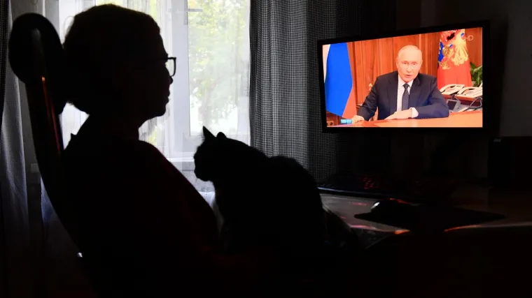 Putinovi 'drugovi' s nebesa zaslužni što ljudi diljem Europe gledaju prljave ruske laži pune mržnje, a EU je apsolutno nemoćan