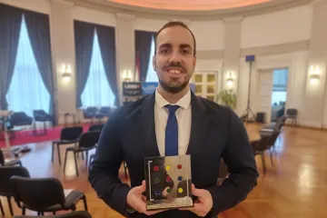 RTL-ov Matija Mlinarić progla&scaron;en najboljim mladim novinarom koji prati gospodarstvo!