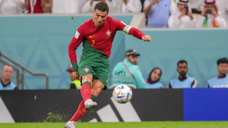 Ronaldo ima novi klub? Procurili nadrealni detalji: Potpisat će najveći ugovor u povijesti nogometa