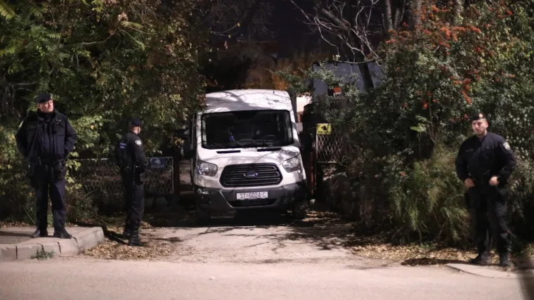 Odvjetnik mladića koji je Golfom udario policajca tvrdi kako on nije bio u bijegu: 'Pojavio se kada je na&scaron;ao odvjetnika'