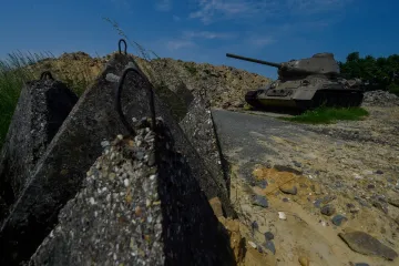 Zastupnici u Pragu odobrili obuku 4000 ukrajinskih vojnika: 'Nemamo novca za raskošno uplitanje u ratni sukob'