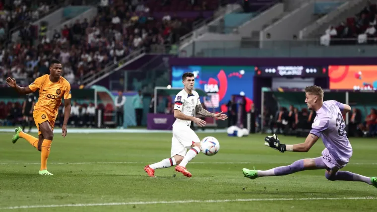 Nizozemci su prvi četvrtfinalisti SP-a! Briljantni Dumfries je praktički sam rije&scaron;io Amerikance