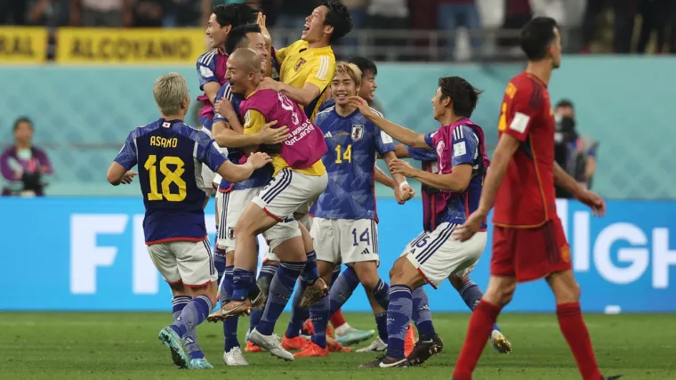 Ovo je reprezentacija Japana: Imaju svog Messija, kapetan nosi žensko ime, veličaju superheroja