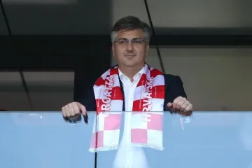 Plenković ide u Katar podržati Vatrene protiv Japana: No, neće ići sam. S njim će biti i sin Mario, ali i troje ministara