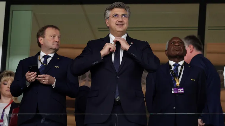 Plenković pozorno pratio Vatrene: 'Razgovarao sam s Livakovićem i Dalićem, idemo u polufinale'