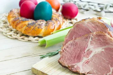 Izuzetno jednostavno: Otkrijte kako skuhati neodoljivu &scaron;unku za Uskrs