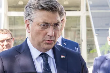 Plenković ponovno o obuci ukrajinskih vojnika: 'Mislite da je Milanović pitao mene za suglasnost o Finskoj i Švedskoj u NATO-u?'