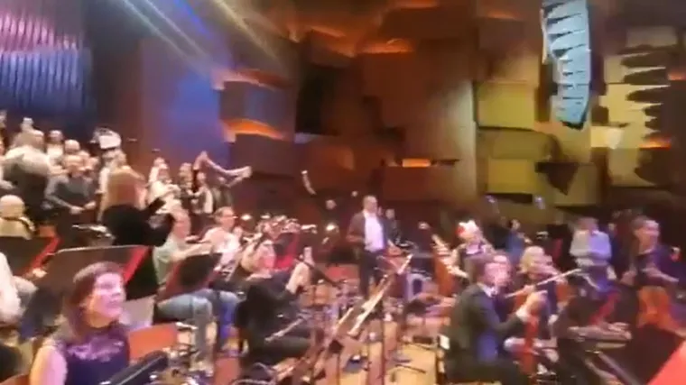 VIDEO Spektakularno! Pogledajte kako je Zagrebačka Filharmonija proslavila pobjedu Hrvatske