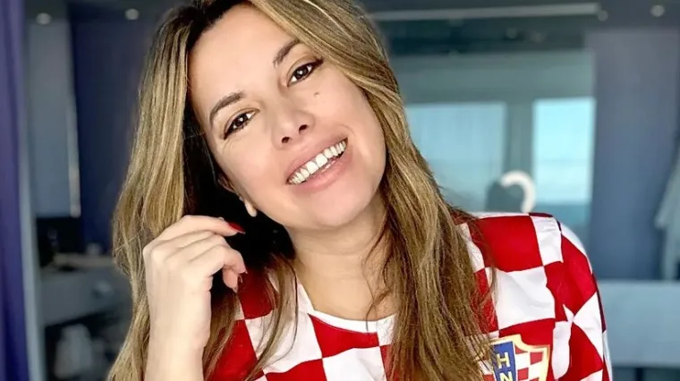 Nives Celzijus pozirala na krevetu samo u hrvatskom dresu i poručila da ide u celibat ako Vatreni pobijede