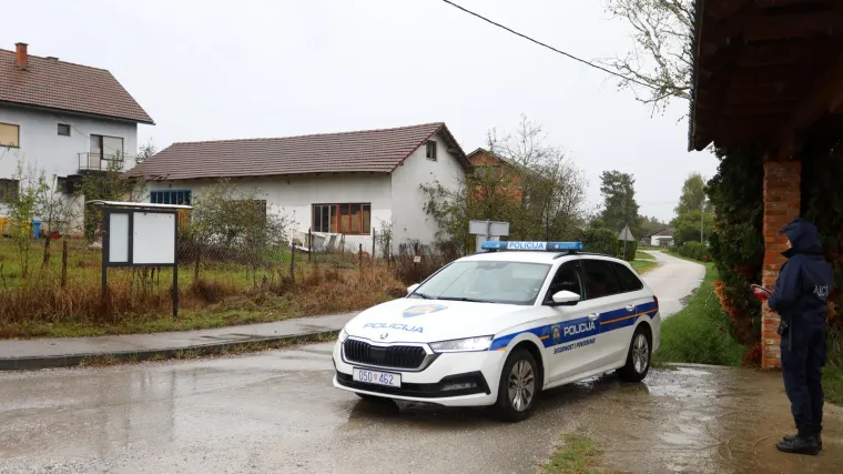Napao sumještanina ispred kuće. Udario ga u glavu, izbio mu zube i polomio rebra